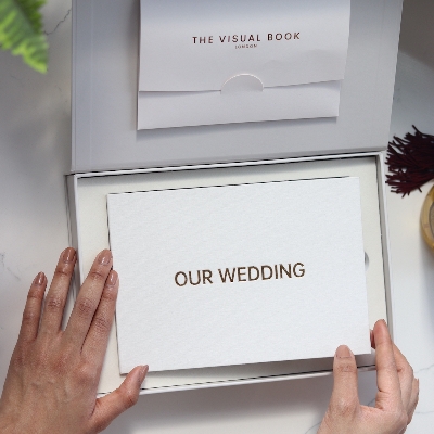 Innovative London business changes wedding albums