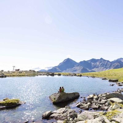 Honeymoon News: A fresh take on luxury in the Capital of the Alps