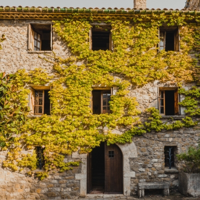 Honeymoon News: Introducing Off Grid Girona