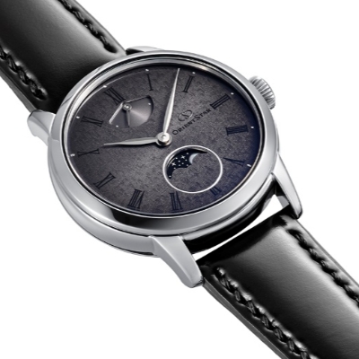Grooms' News: Orient Star introduces the new Mechanical Moonphase Timepiece