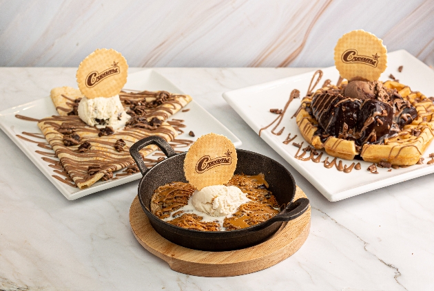 cookie dessert and waffles dessert drizzled in chocolate