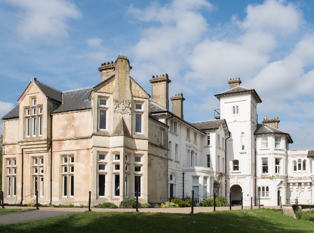 Stephens House & Gardens exterior