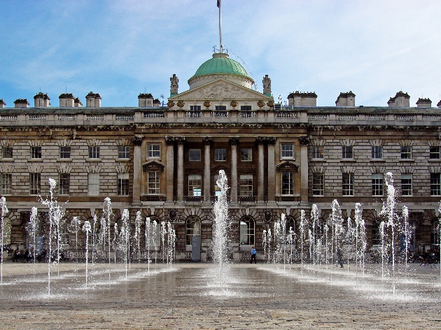 Somerset House Edmond J. Safra Fountain Court summer wedding venue by Moving Venue London 2026.